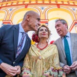 María Jesús Montero visita la Feria de Abril