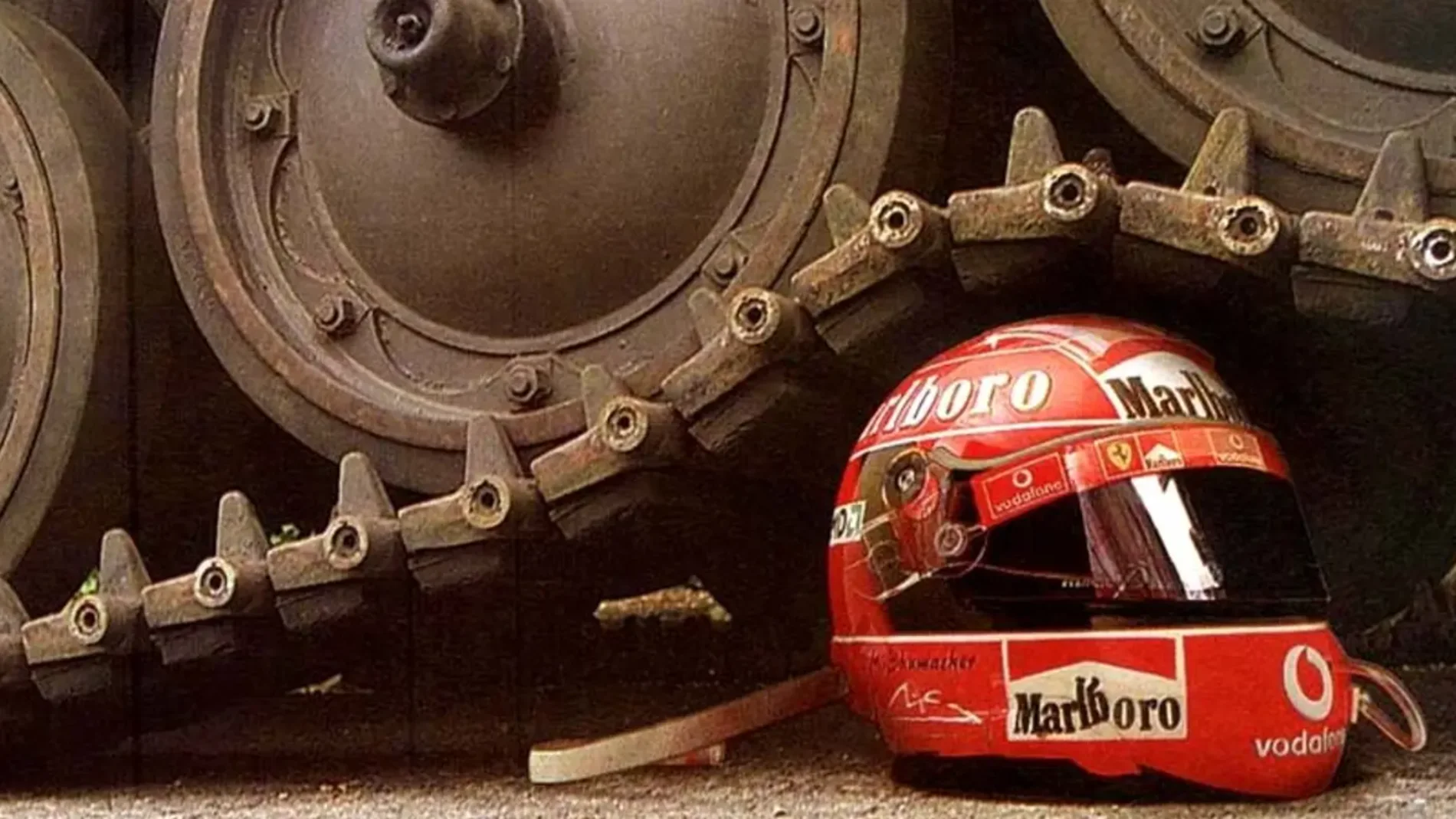 Un caso capaz de soportar el peso de un tanque de 55 toneladas y otras 5 curiosidades que tal vez no sepas de los pilotos de F-1