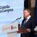 El presidente de la Generalitat, Ximo Puig, en la presentación del «bono cesta de la compra»