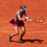 Paula Badosa, durante su estreno en el Mutua Madrid Open 2023 contra la italiana Cocciaretto