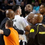 Abalde y Cornelie se llevan a Yabusele después de su salvaje agresión a Exum