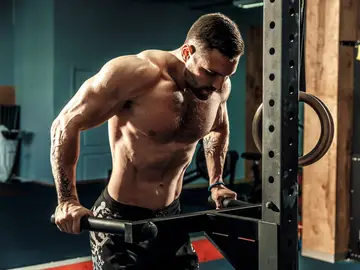 El crossfit tiene muchos beneficios y se ha convertido en el deporte de moda El crossfit tiene muchos beneficios y se ha convertido en el deporte de moda