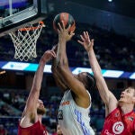 Yabusele fue titular con el Madrid ante el Casademont Zaragoza después de lo del Partizán