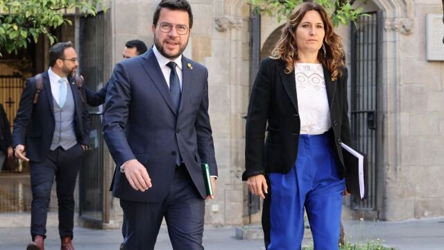 Pere Aragonès junto a Laura Vilagrà