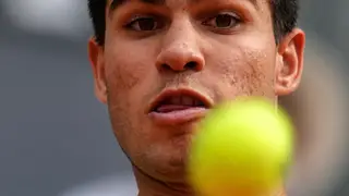 Spain Tennis Madrid Open Carlos Alcaraz, of Spain, eyes the ball during his match against Alexander Zverev, of Germany, at the Madrid Open tennis tournament in Madrid, Spain, Tuesday, May 2, 2023. (AP Photo/Manu Fernandez)