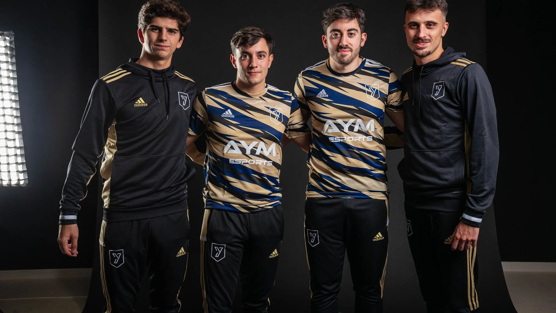 AYM Esports firma con Fazil Neobank, el neobanco español