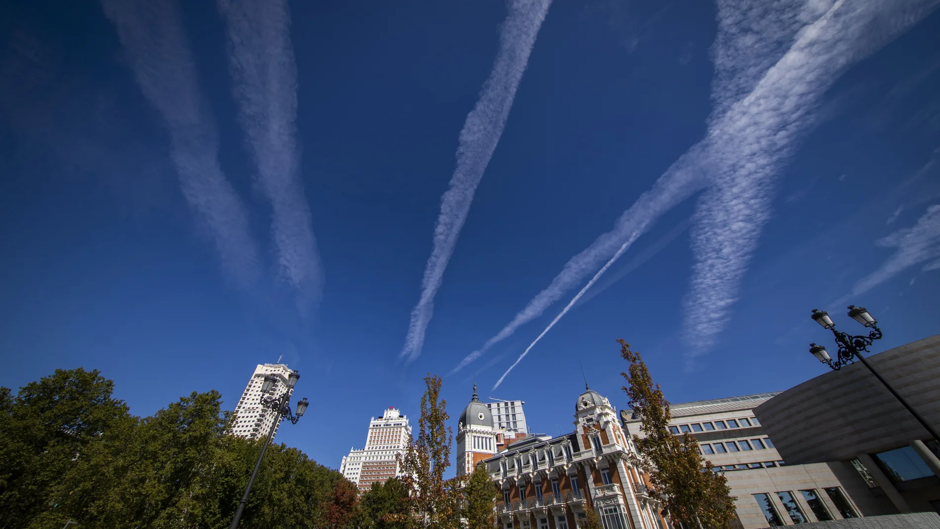Estelas de aviones