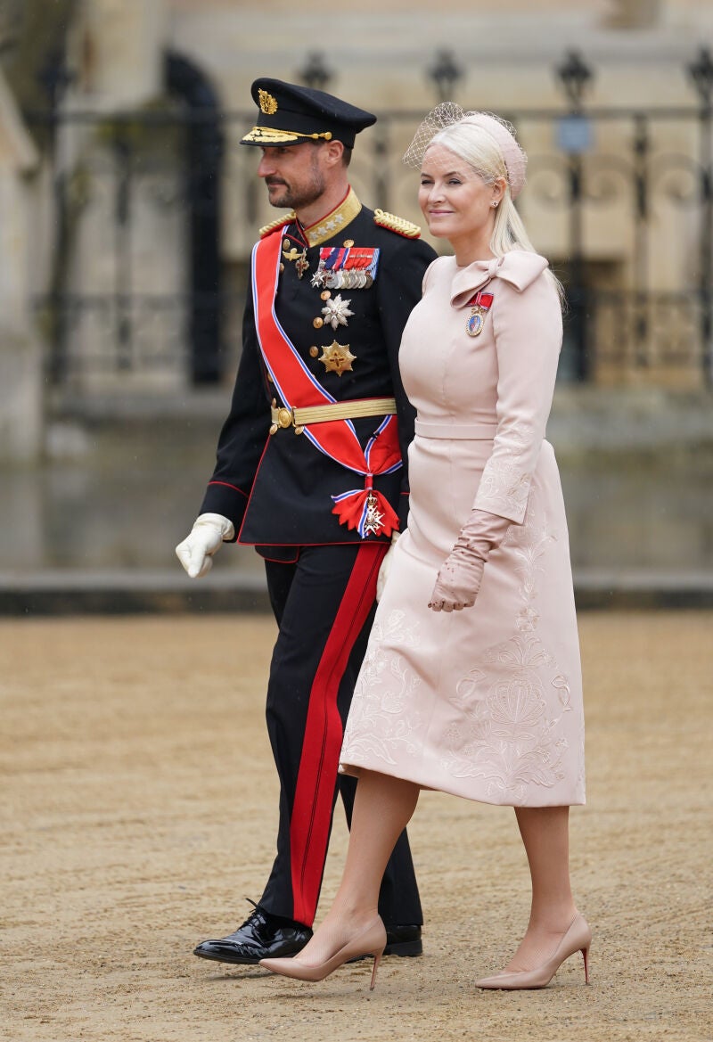 La princesa Mette-Marit de Noruega en la coronación de Carlos III.