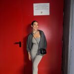 Alba Díaz con el vestido que le ha robado a su madre, Vicky Martín Berrocal.