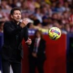 Simeone, en el partido entre el Atlético y el Cádiz