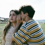Los Javis terminan el rodaje de su nueva serie y Movistar pone fecha a su estreno