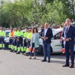 De Vicente, Otero y Mazarías con los nuevos integrantes de las cuadrillas