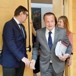 El presidente del Consejo de Cuentas de Castilla y León, Mario Amilivia, llega a la Comisión de Hacienda de las Cortes