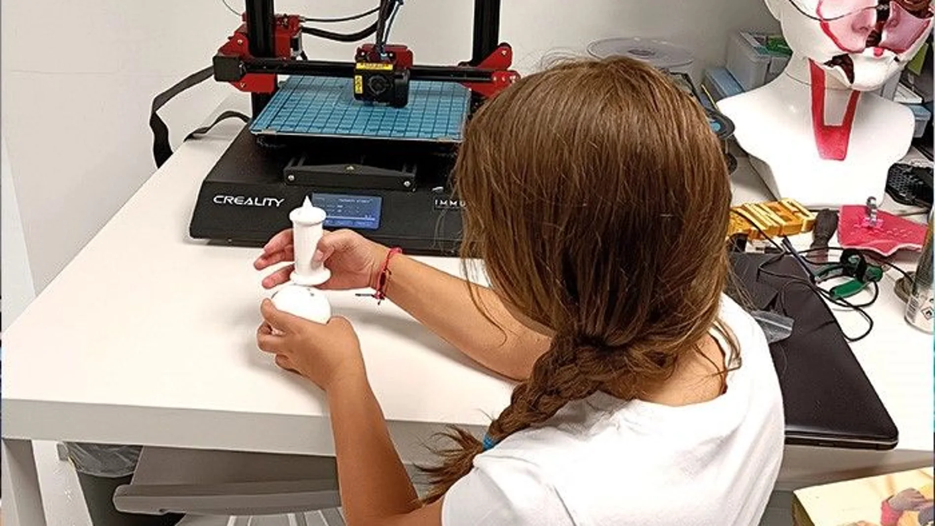 IMMUNE lanza una nueva edición de su Summer Camp para despertar nuevas vocaciones tecnológicas entre los más jóvenes