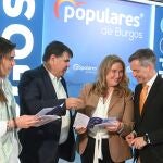 Cristina Ayala presenta su programa junto a varios miembros de su candidatura