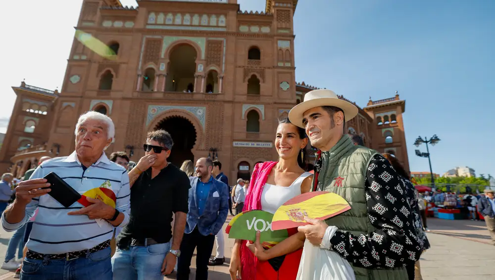 Rocío Monasterio asiste a corrida de la Feria de San Isidro