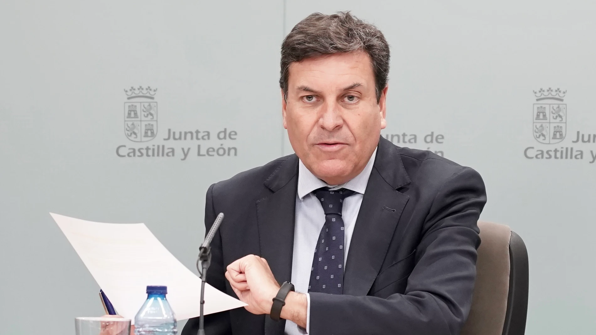 El portavoz Carlos Fernández Carriedo explica los acuerdos del Consejo de Gobierno