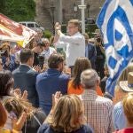 El presidente del PP, Alberto Núñez Feijóo, participa en un mitin en Toledo para arropar al candidato 'popular' a la Presidencia de la Junta, Paco Núñez, de cara a las elecciones municipales y autonómicas del 28 de mayo, este viernes en Toledo. 