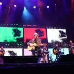 Joaquín Sabina en su segundo en la plaza de Toros de Alicante, anoche.