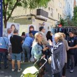 El PP visitó ayer el Mercado de Algirós