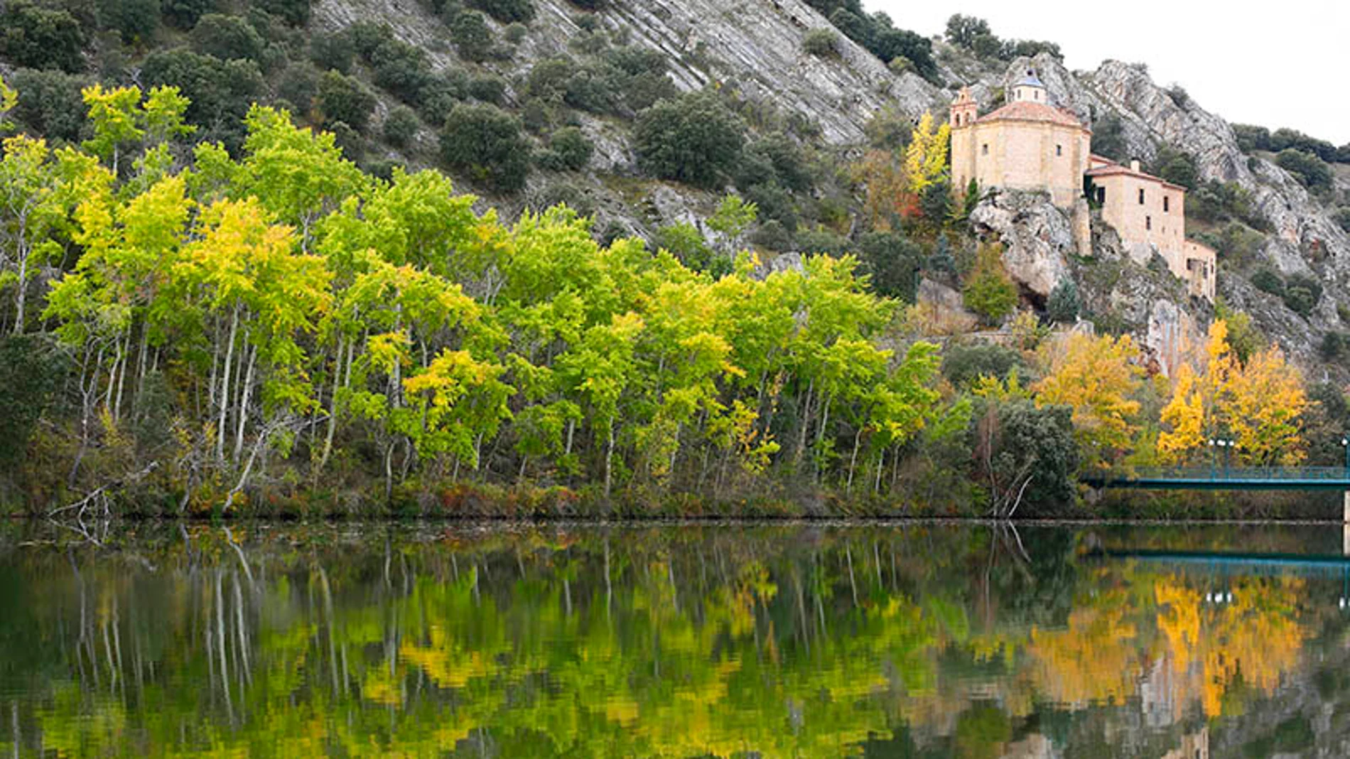 El río Duero a su paso por Soria