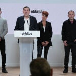 Los 37 candidatos del entorno de ETA en las listas de Bildu: de Batasuna a EKIN, SEGI o 'chivatos' de la banda