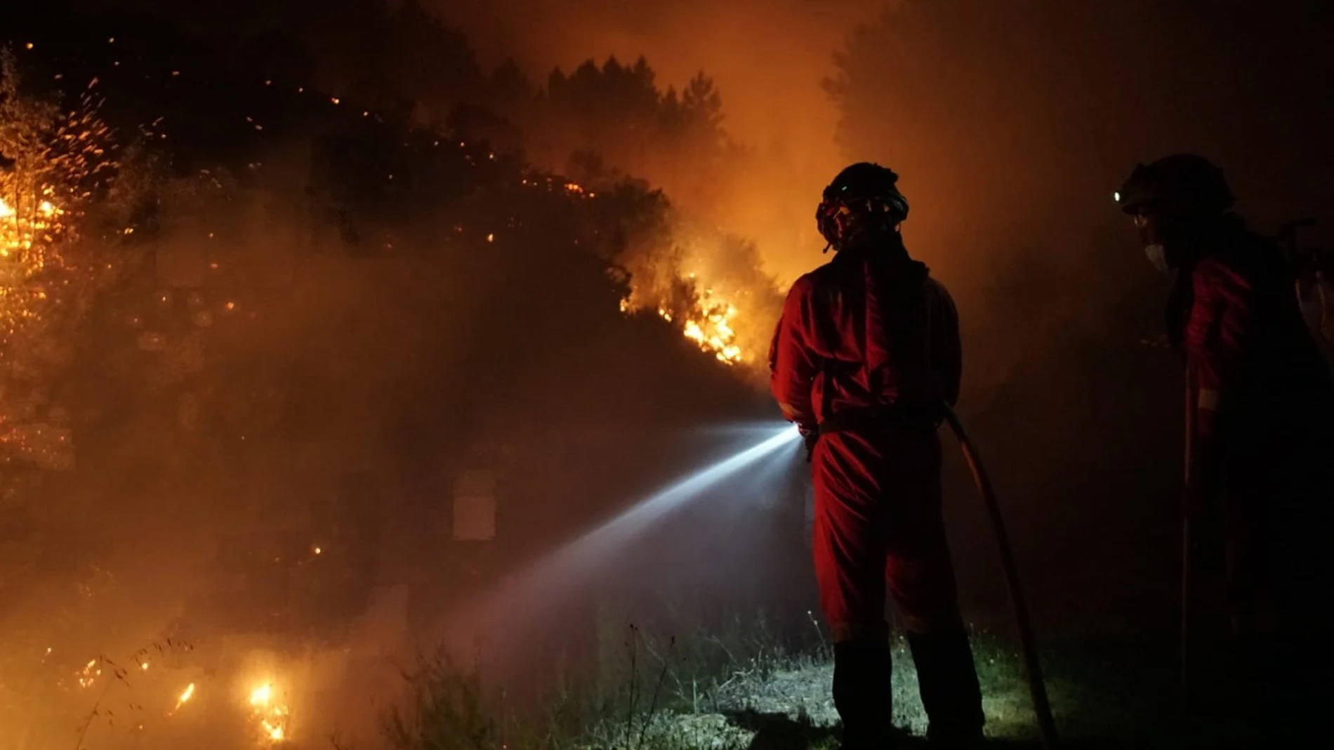 El fuego desatado en Las Hurdes (Cáceres), que se originó el pasado 17 de mayo dispara las estadísticas mensuales de incendios en España