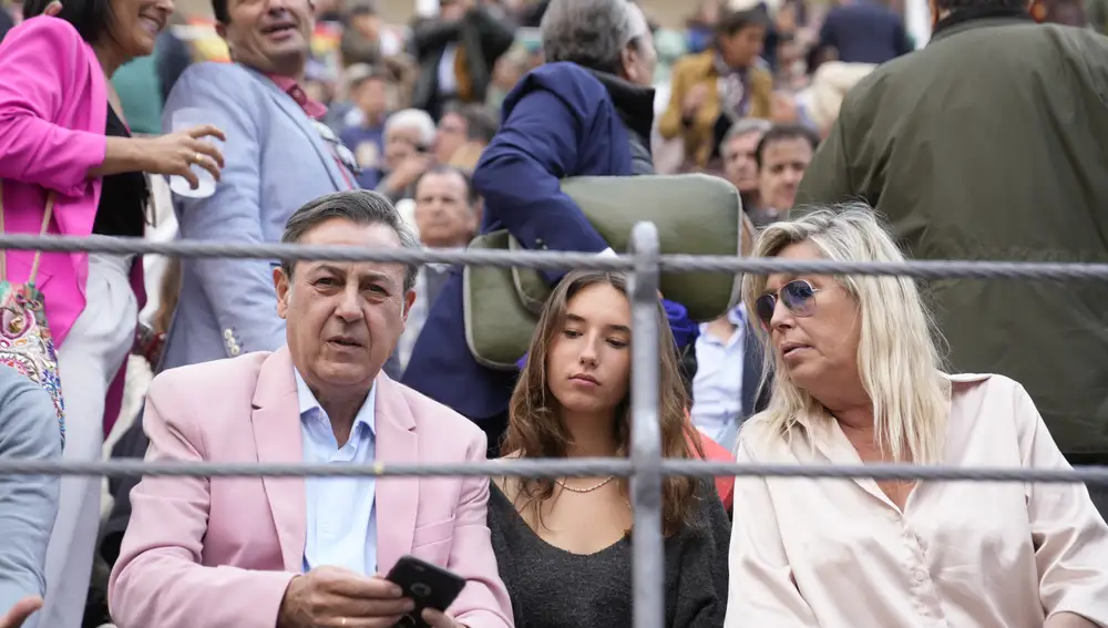 Rostros conocidos asisten a la feria de San Isidro en Las Ventas, Madrid