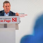 García-Page participa en un acto en Madridejos