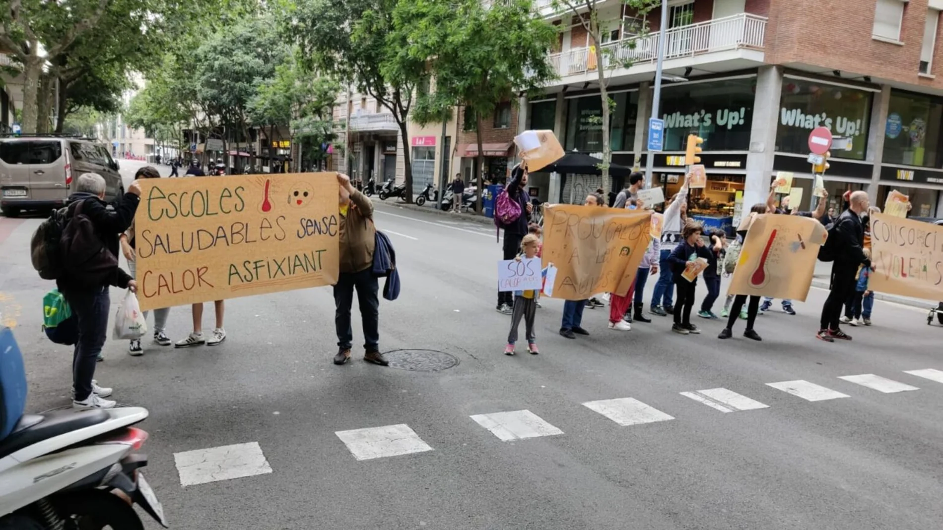 Corte de tráfico en la calle Berlín
