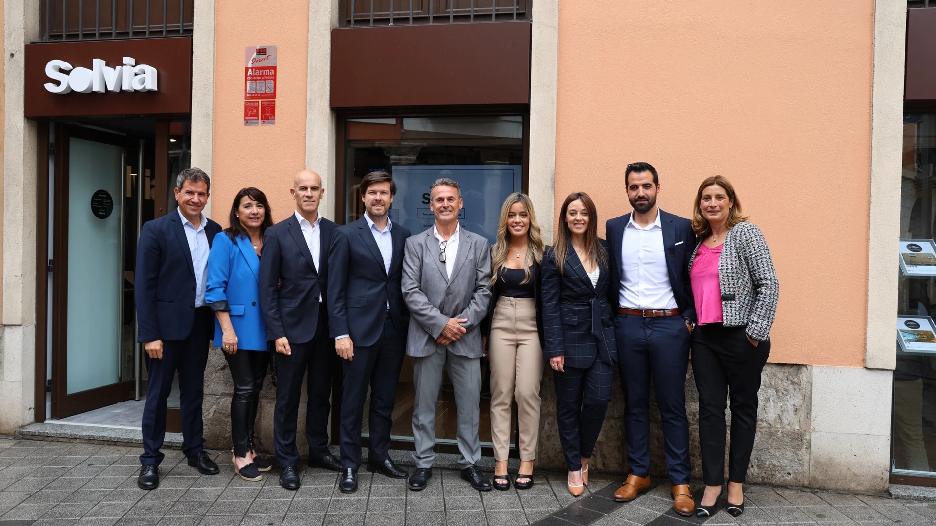 El equipo de la nueva Solvia Store de Valladolid