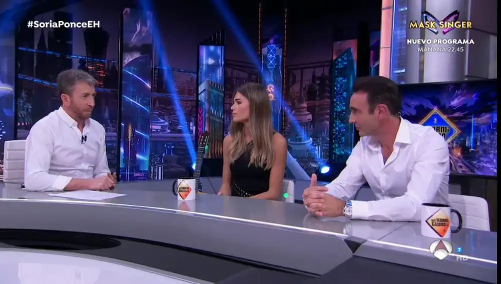 Enrique Ponce revela que le entró a Ana Soria por Instagram