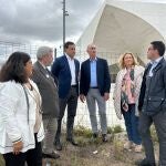 Raúl de la Hoz acompaña a José Mazarías en su visita en Segovia