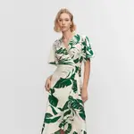 12 vestidos y faldas sueltecitos de la nueva colección de Mango que llevarán las mujeres de 30 y 50 años