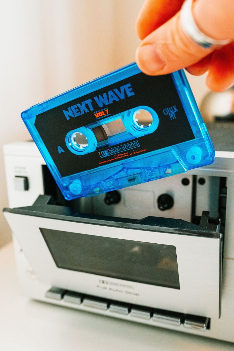 La generación Z y la generación Alfa nunca sabrá lo que es tener que "rebobinar la cinta" en un radio cassette