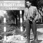 Errol Flynn durante la Guerra Civil, en 1937