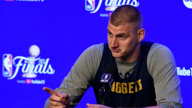 Nikola Jokic, gran estrella de los Nuggets