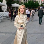 Carmen Lomana a su llegada al Teatro Real. 