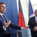 El presidente francés, Emmanuel Macron, y el canciller alemán, Olaf Scholz