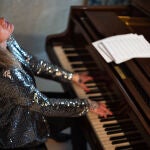 Rebeca Jiménez, artista segoviana reconocida por su dominio del piano