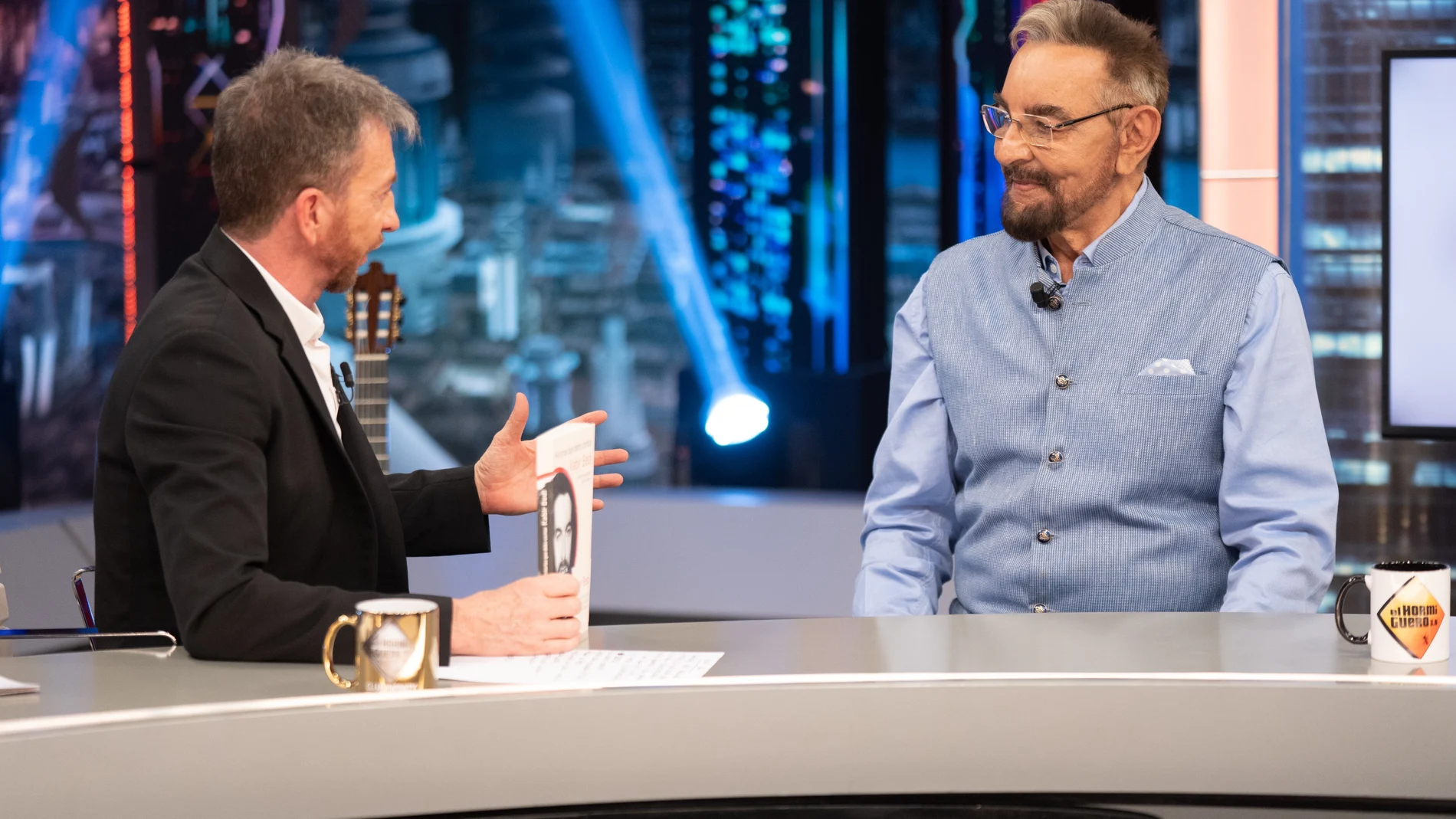 Kabir Bedi (Sandokán) charla con Pablo Motos en 'El Hormiguero'