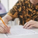 Amamantar durante más tiempo puede estar relacionado con mejores resultados en los exámenes en la edad adulta