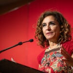 Economía.- Montero asegura que se mantendrá la rebaja del IVA de los alimentos si persiste "anormalidad" en los precios