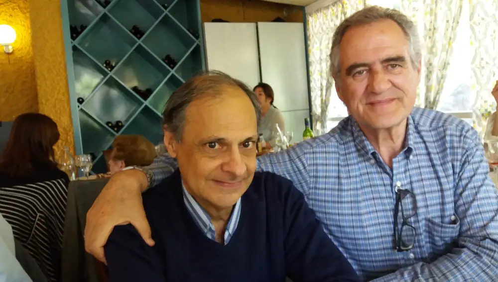 José Sánchez, usuario de Nadiesolo, junto a Antonio Castillo, voluntario de Nadiesolo y amigo de José desde hace más de seis años