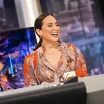 Tamara Falcó con vestido estampado en 'El Hormiguero'.