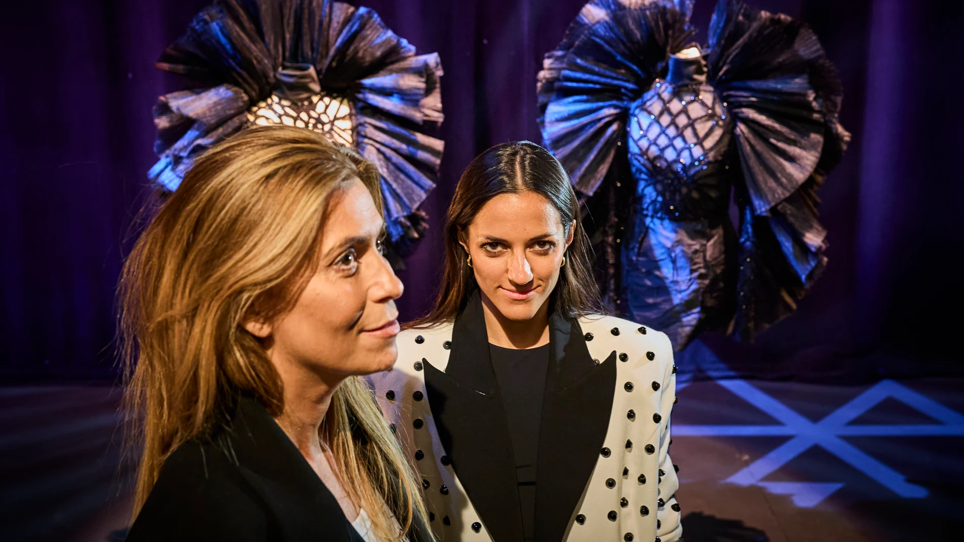El Teatro EDP Gran Vía acoge el nuevo espectáculo del Ballet Flamenco Dramático Musical coreografiado por Patricia Donn y cuenta con el diseño de vestuario de Juana Martin. Recrean esta obra dramática musical titulada Ángeles y Demonios que se podrá ver del 27 de junio al 2 de julio.