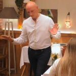 La cita más surrealista de 'First Dates': "Me siento incómoda porque eres calvo"