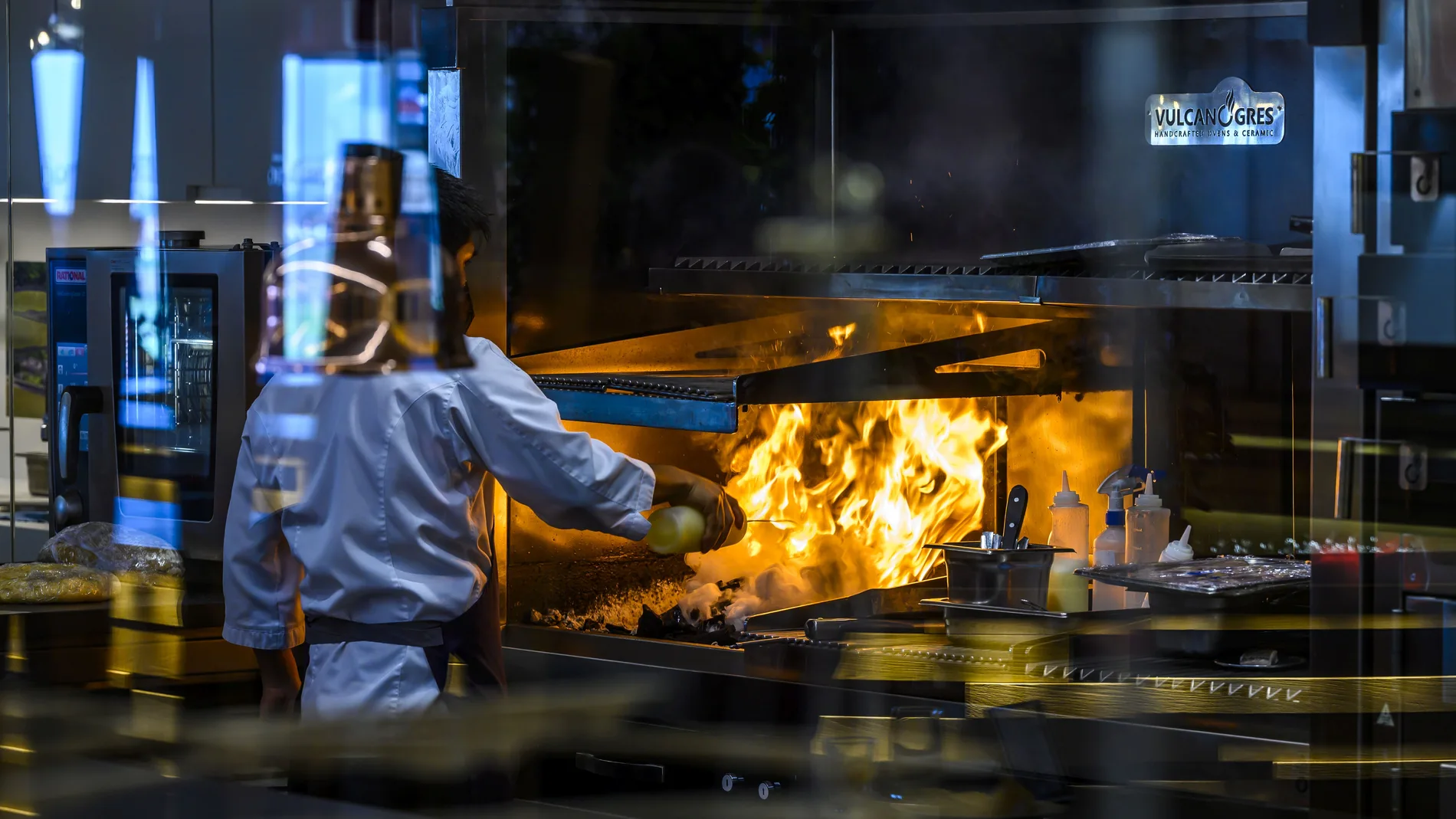 Ambivium se ha alzado con uno de los puestos que otorga la guía Opinionated About Dining (OAD) a los nuevos restaurantes europeos mejor valorados por comensales de todo el mundo que envían sus reseñas a la publicación.