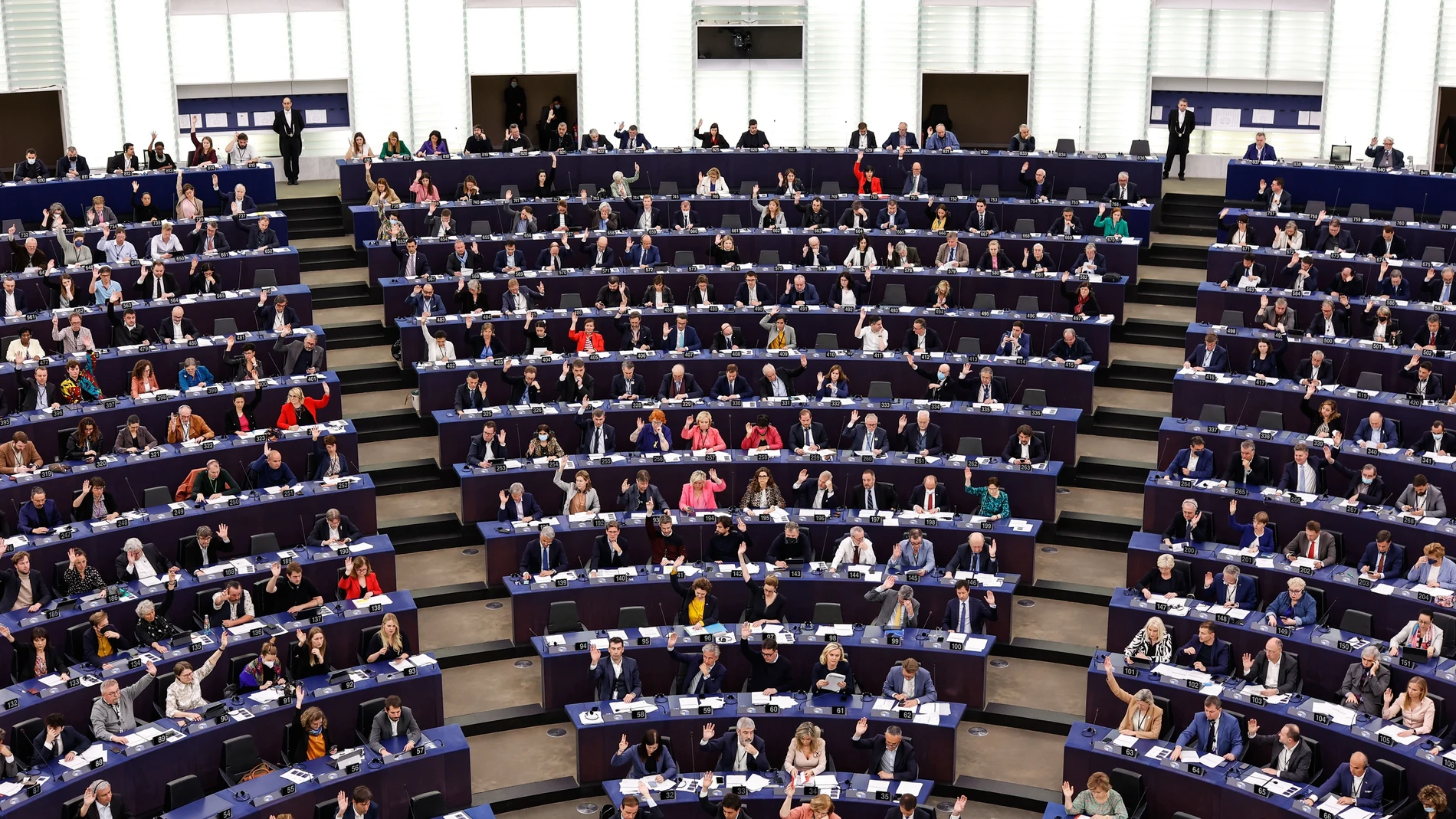 La Comisión del Parlamento Europeo sobre COVID-19 aprueba el informe de las lecciones de la pandemia