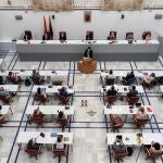 Imagen de una sesión plenaria en el Patio de los Ayuntamientos, en la Asamblea Regional de Murcia 